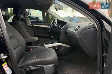 Седан Audi A4 2012 в 