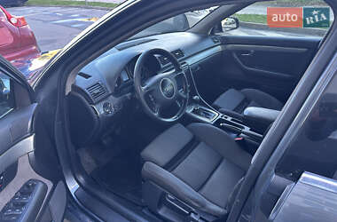 Седан Audi A4 2004 в 