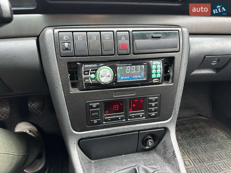 Седан Audi A4 1999 в Харкові фото 17 Седан Audi A4 1999 в Харкові