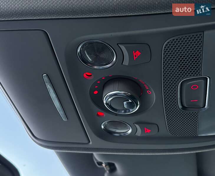 Седан Audi A4 2013 в Красилові