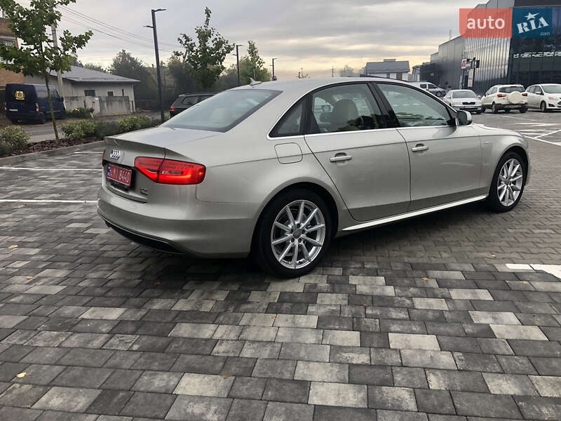 Седан Audi A4 2015 в Вінниці