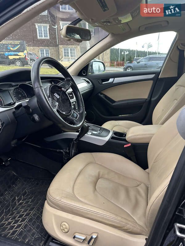 Седан Audi A4 2015 в Турці