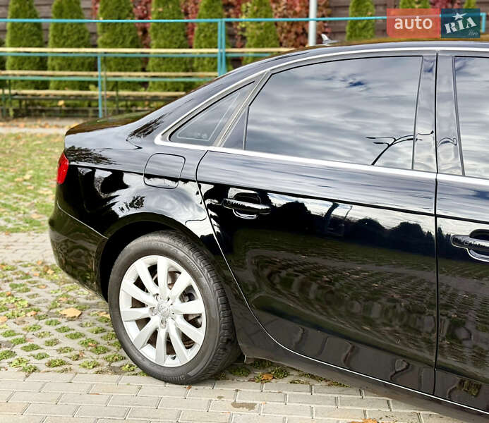 Седан Audi A4 2012 в Харькове