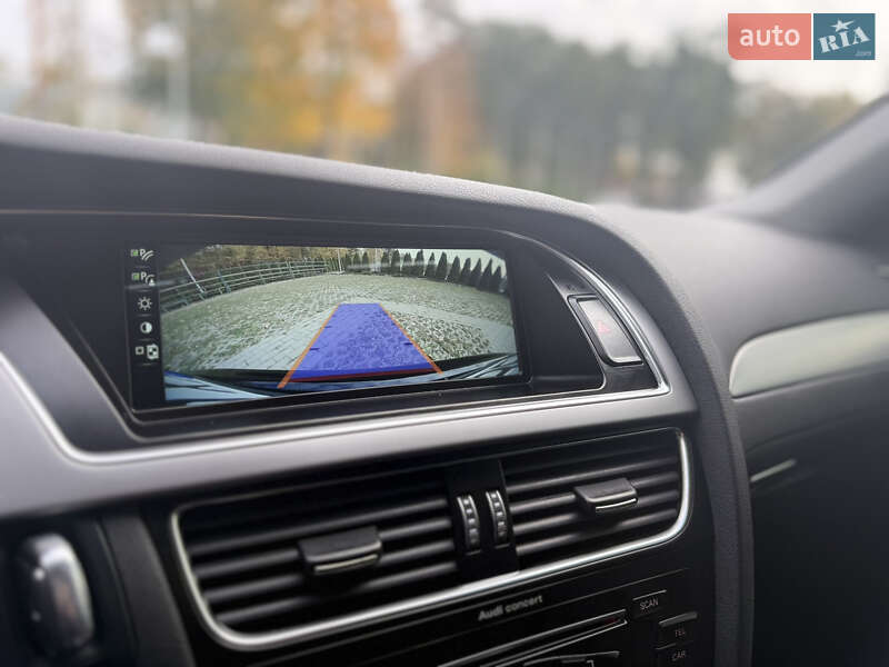 Седан Audi A4 2012 в Харькове