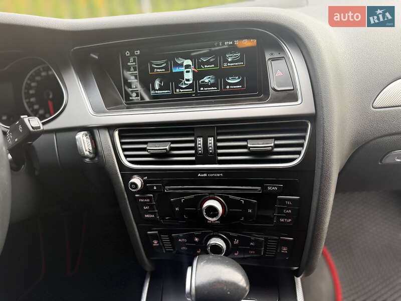 Седан Audi A4 2012 в Харькове