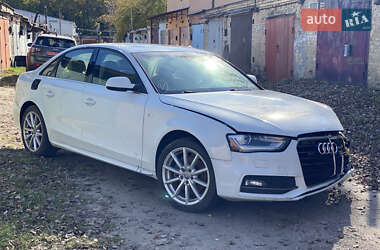 Седан Audi A4 2015 в Киеве