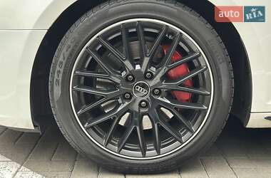 Седан Audi A4 2017 в 