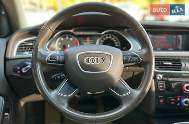 Седан Audi A4 2012 в 