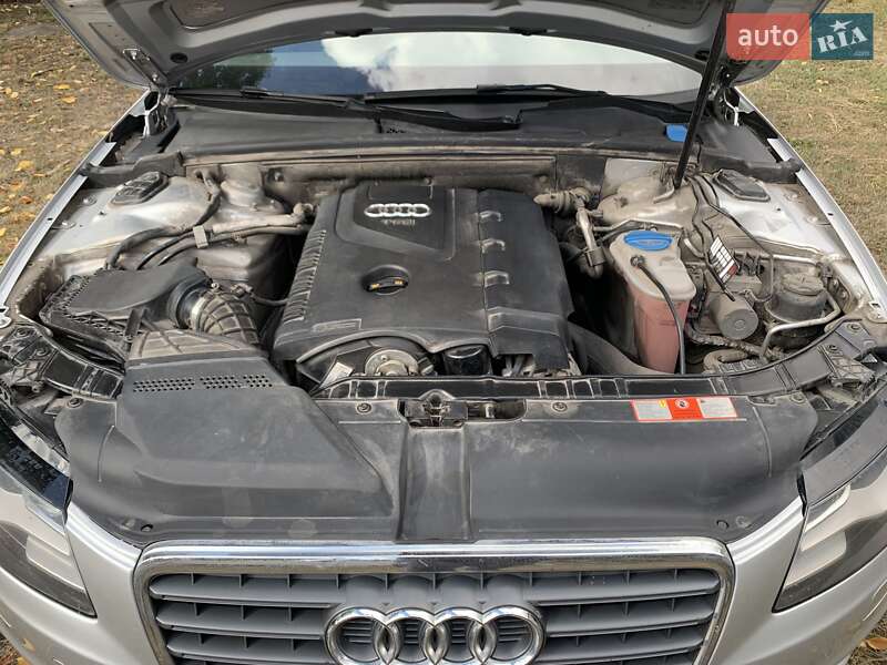 Седан Audi A4 2008 в Запоріжжі