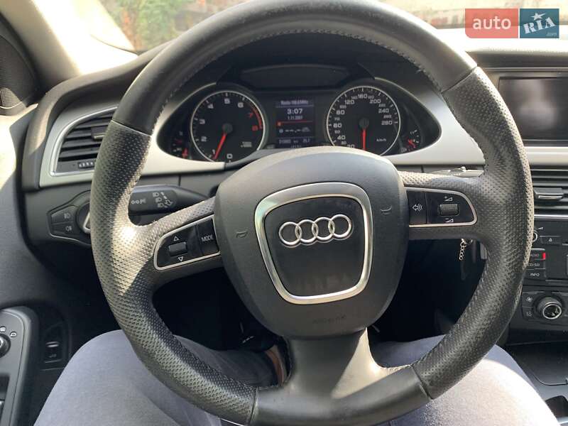 Седан Audi A4 2008 в Запоріжжі