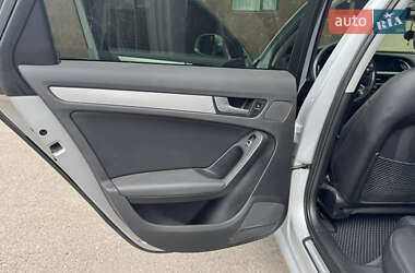 Седан Audi A4 2012 в  фото 17 Седан Audi A4 2012 в