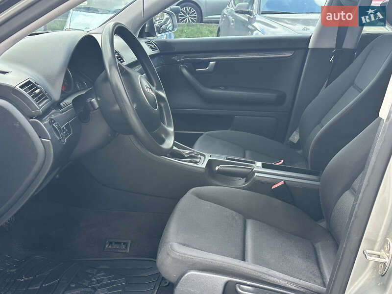 Седан Audi A4 2002 в Львові