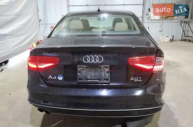 Седан Audi A4 2015 в 