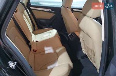 Седан Audi A4 2015 в 