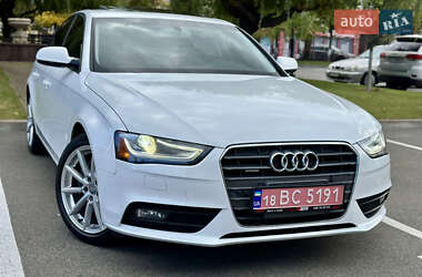 Седан Audi A4 2014 в 