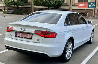 Седан Audi A4 2014 в 