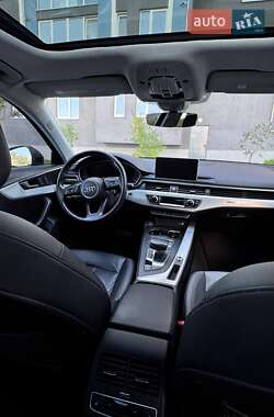 Седан Audi A4 2015 в  фото 12 Седан Audi A4 2015 в