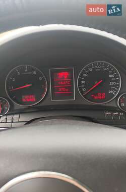 Универсал Audi A4 2003 в 