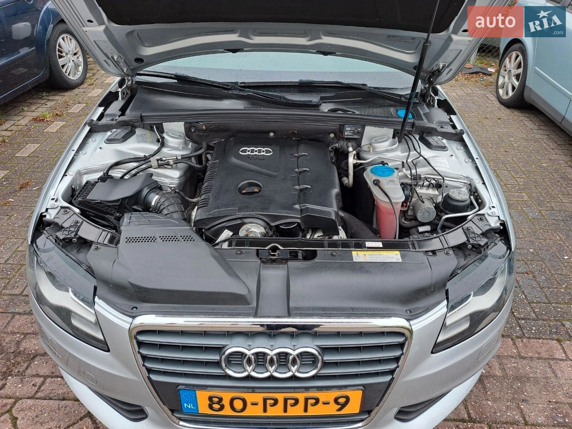 2010 Audi A4 - мініатюра 6