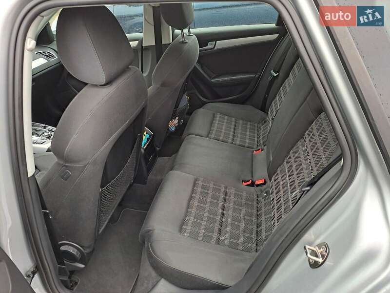 Универсал Audi A4 2010 в Киеве