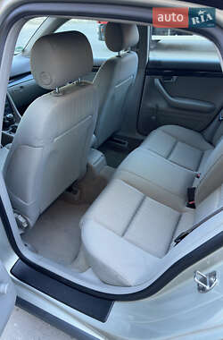 Седан Audi A4 2003 в 