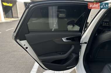Седан Audi A4 2022 в  фото 40 Седан Audi A4 2022 в