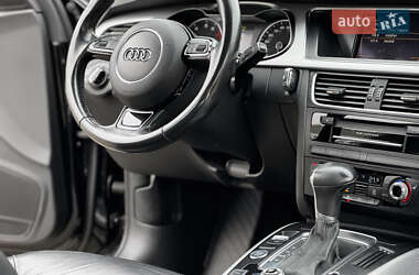 Седан Audi A4 2015 в 