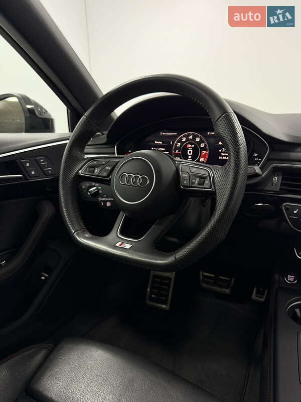 Седан Audi A4 2019 в Одессе