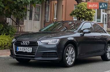 Седан Audi A4 2017 в Киеве