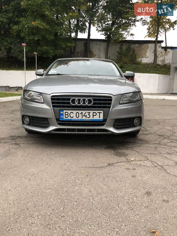 Audi A4 2011