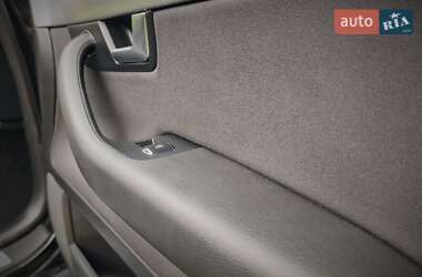 Універсал Audi A4 2006 в  фото 170 Універсал Audi A4 2006 в