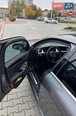 Седан Audi A4 2015 в 