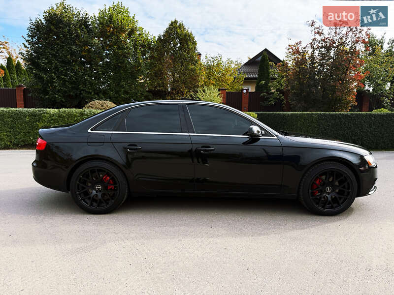 Седан Audi A4 2013 в Киеве