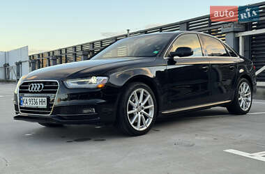 Седан Audi A4 2015 в 