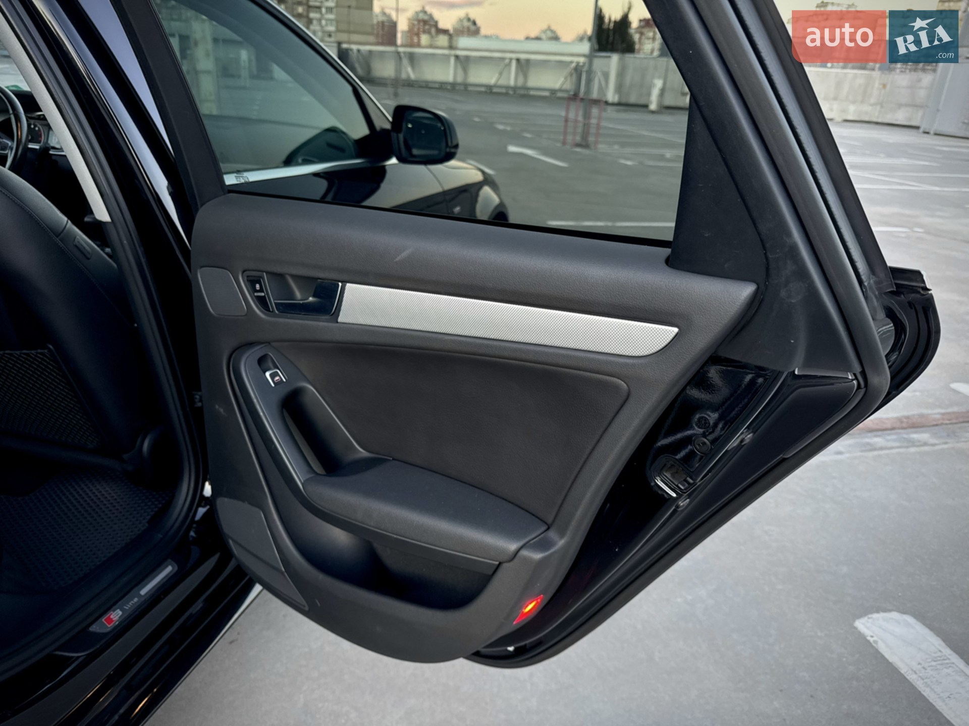 2015 Audi A4 - мініатюра 44