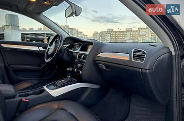 Седан Audi A4 2015 в 