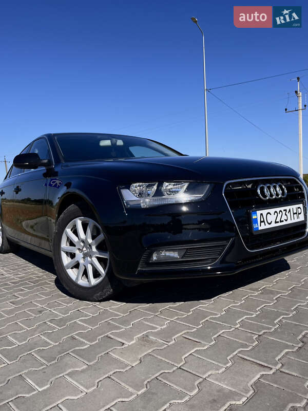 Седан Audi A4 2012 в Луцьку фото 16 Седан Audi A4 2012 в Луцьку