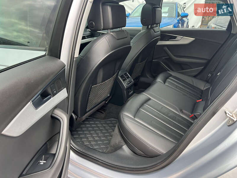 Седан Audi A4 2015 в Полтаві