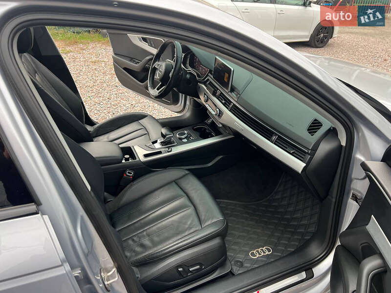 Седан Audi A4 2015 в Полтаві