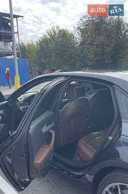 Седан Audi A4 2017 в  фото 8 Седан Audi A4 2017 в
