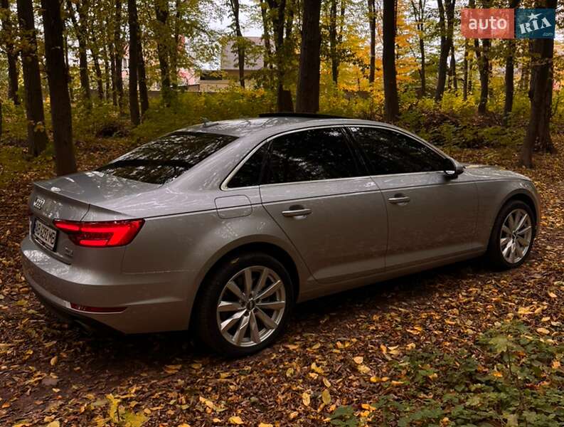 Седан Audi A4 2016 в Вінниці