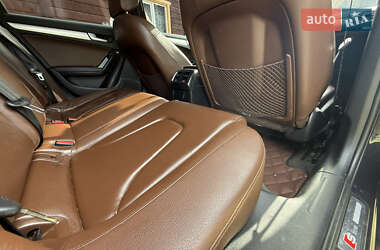 Седан Audi A4 2014 в 