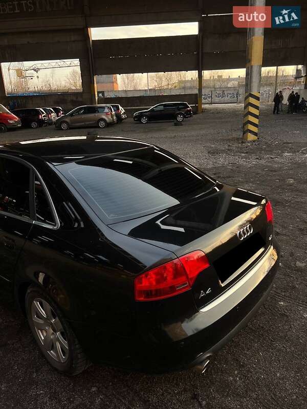Седан Audi A4 2005 в Луцьку