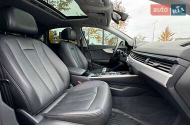 Седан Audi A4 2015 в 