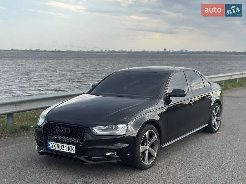 Седан Audi A4 2014 в Києві