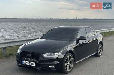 Седан Audi A4 2014 в 