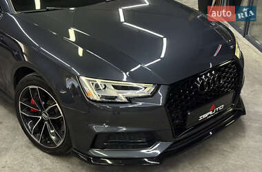 Седан Audi A4 2015 в 