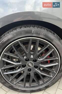 Седан Audi A4 2019 в 