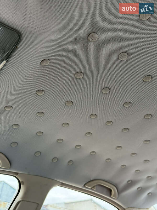 Седан Audi A4 1999 в Києві