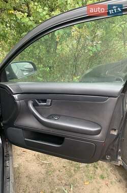 Универсал Audi A4 2001 в  фото 2 Универсал Audi A4 2001 в